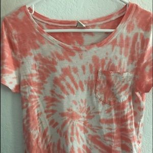 peach tie dye tee 🍑🌞